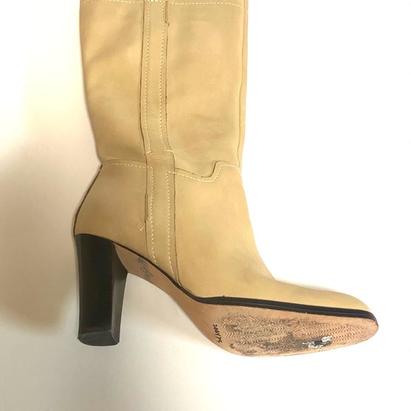 Anne Klein. High heel boots. Size 4 1/2 - Picture 3 of 11